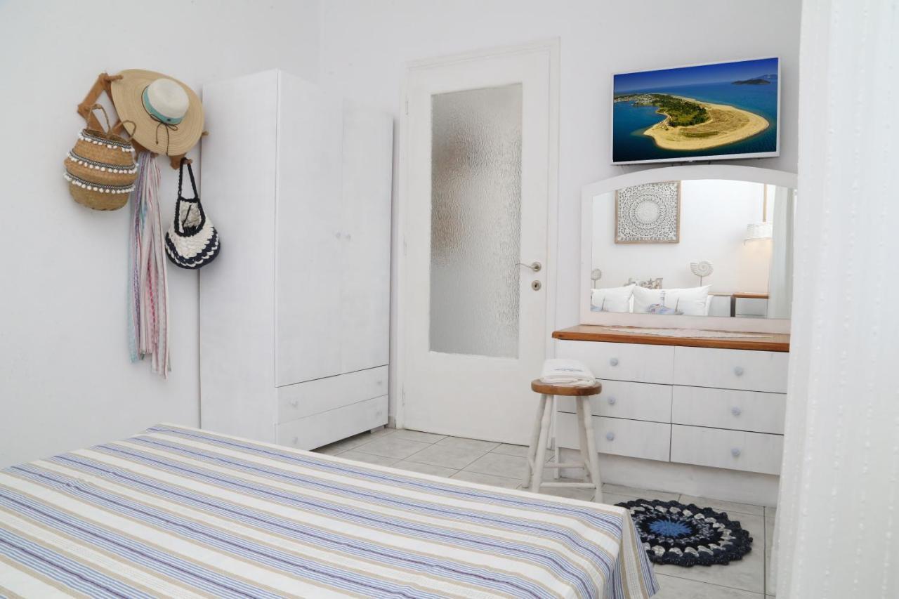 Apartment Petalida *